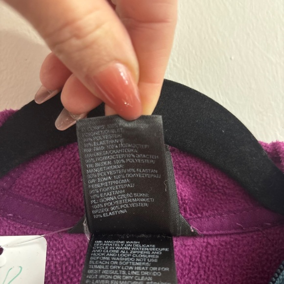 NORTH FACE Purple Jacket / Sweater - Picture 11 of 11